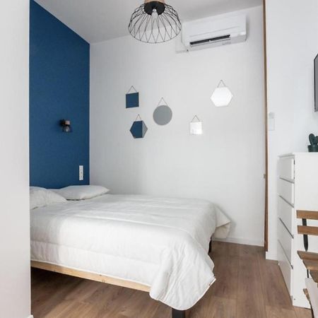 Great Studio Near The Eiffel Tower Париж Екстериор снимка