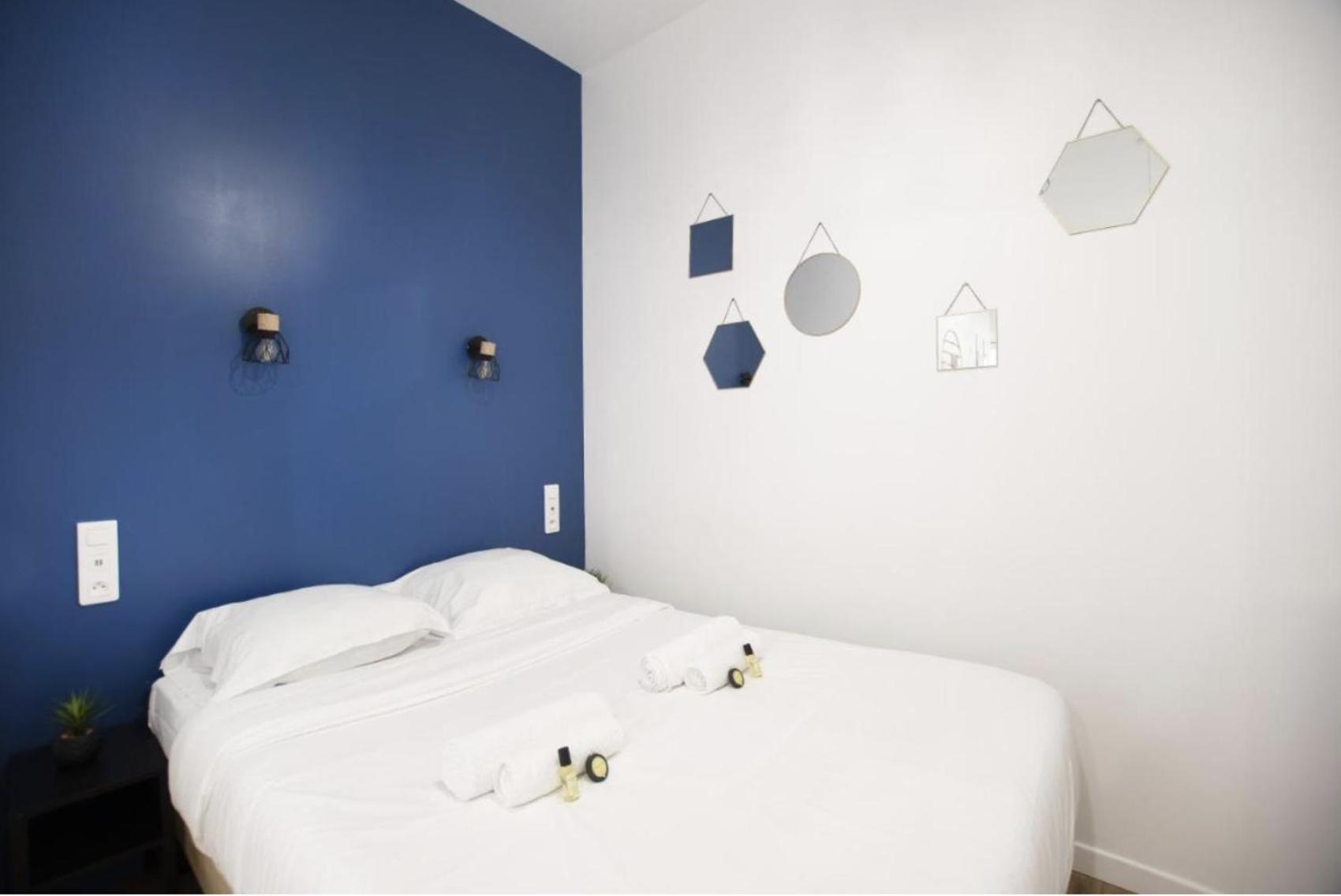 Great Studio Near The Eiffel Tower Париж Екстериор снимка